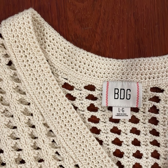 BDG URBAN OUTFITTERS crochet vest, never worn! - Picture 2 of 2
